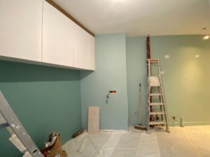 En parallèle, la chambre d'amis est également en travaux.