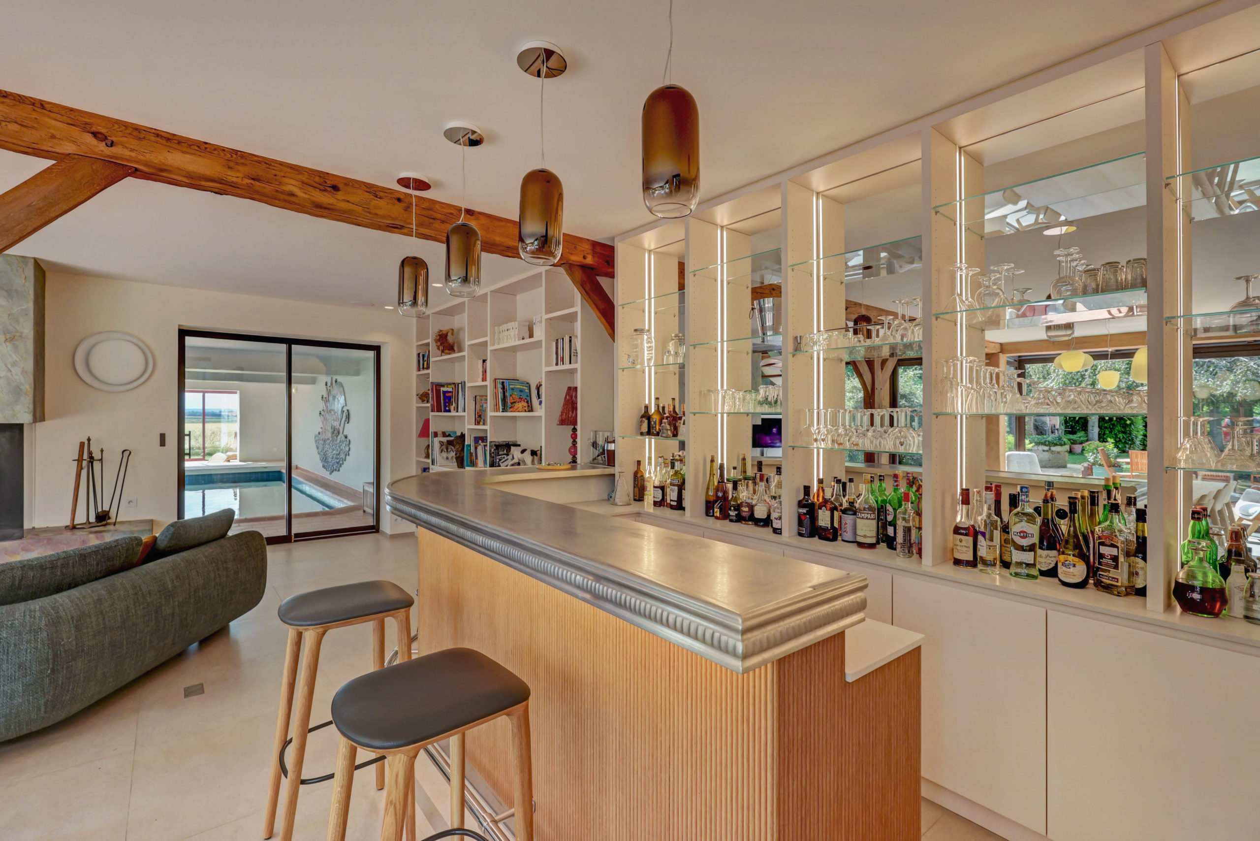 Rénovation d'une maison Normande - Le bar - Flora Auvray