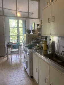 La cuisine de l'appartement témoin de Auguste Perret au Havre.